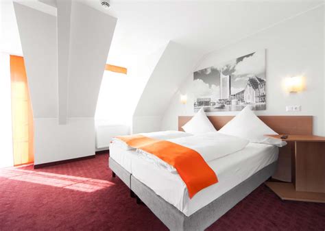 mcdreams hotel gmbh.